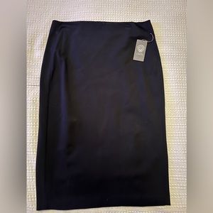 NWT Vince Camuto Essentials Skirt